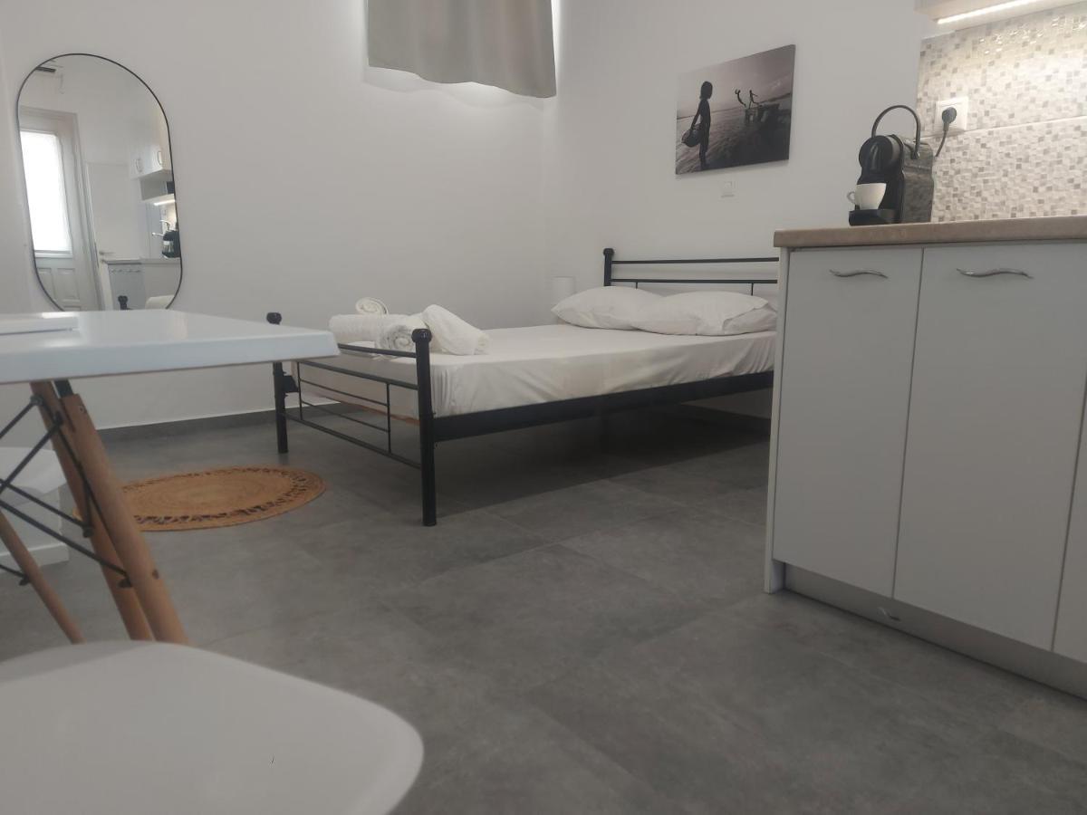 Anemela Studio Basic Naxos City 外观 照片